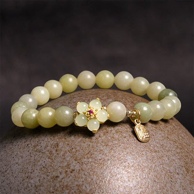 Bracelet porte-bonheur Foviel en jade vert avec motif floral et caractère Fu