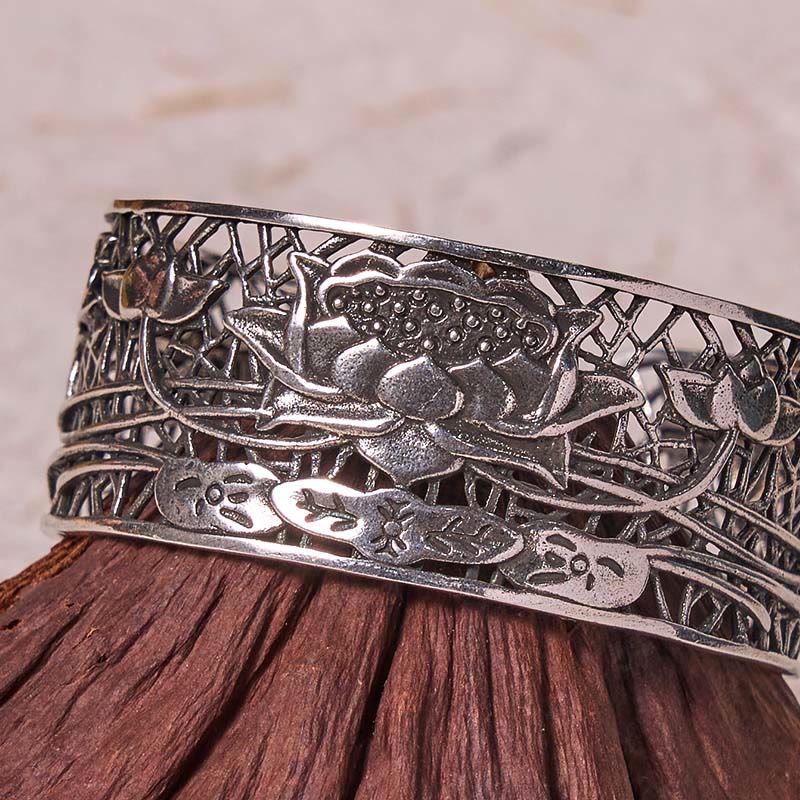 Foviel Hollow Lotus Silber überzogen Kupfer spirituell Erleuchtung Armband