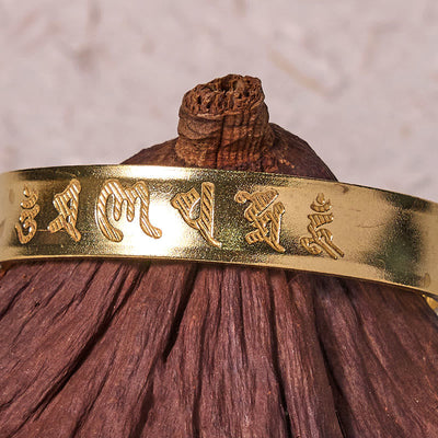 Foviel Sechs wahre Worte "om Mani Padme Hum" Herz Sutra Kupfer Messing Innenfriedens-Armband Armreif