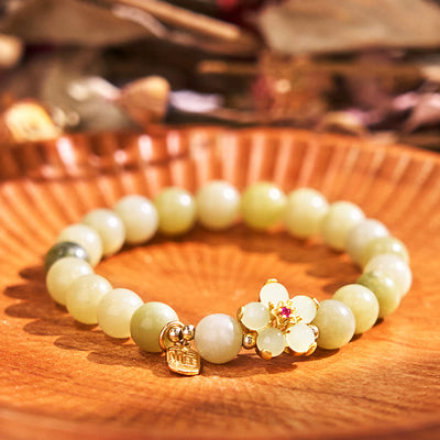 Bracelet porte-bonheur Foviel en jade vert avec motif floral et caractère Fu