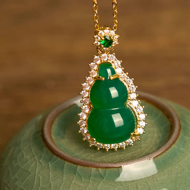 Foviel Green Chalcedony Gourd Pendant