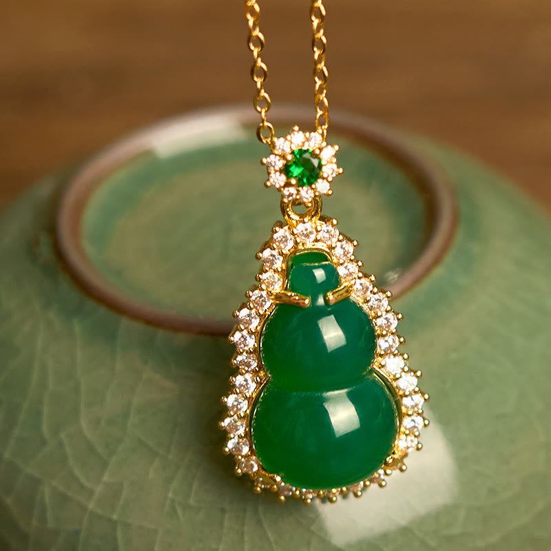 Foviel Green Chalcedony Gourd Pendant