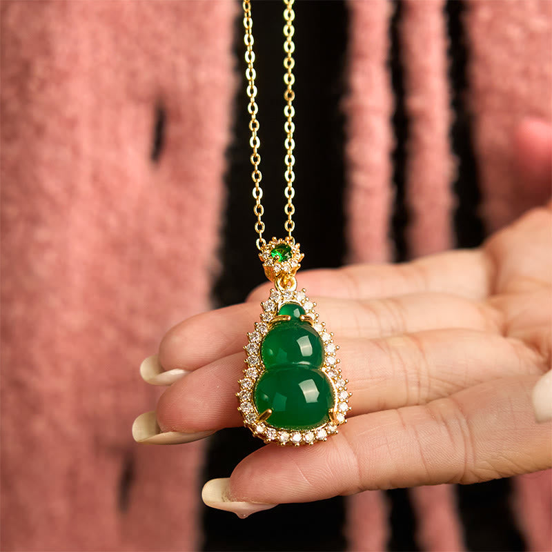 Foviel Green Chalcedony Gourd Pendant