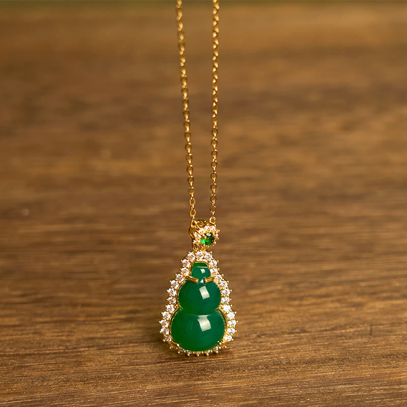 Foviel Green Chalcedony Gourd Pendant