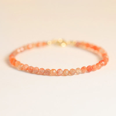 Bracelet de richesse Foviel en perles ultra-fines de pierre de soleil de 3 mm, plaqué or 14 carats sur cuivre