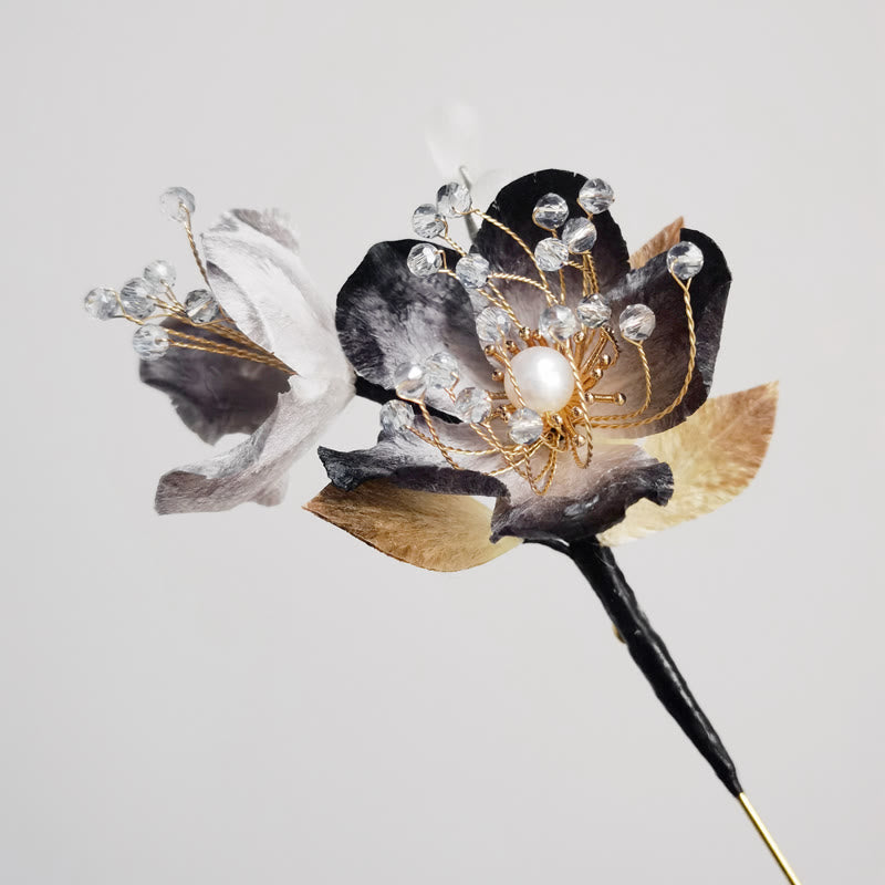 Foviel Handmade Velvet Flower Mulberry Silk Flowers Leaves Brooch