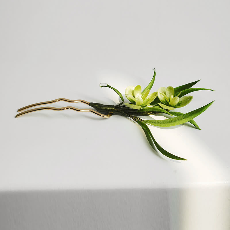 Foviel Handmade Velvet Flower Mulberry Silk Green Flowers Leaves Brooch Hairpin