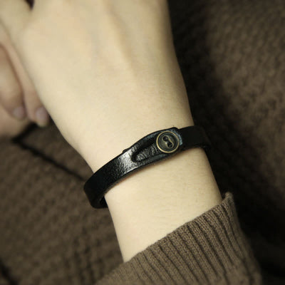 Foviel Vintage Einfarbige Leder Knopf Schnalle Vertrauen Armband