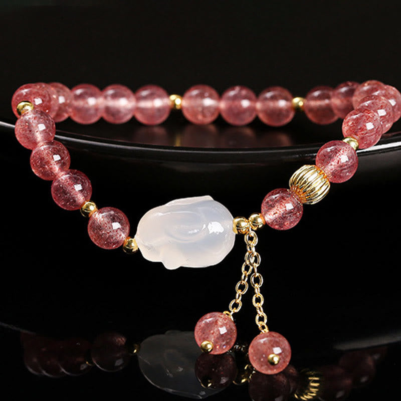 Foviel Natural Strawberry Quartz Agate Rabbit Healing Bracelet