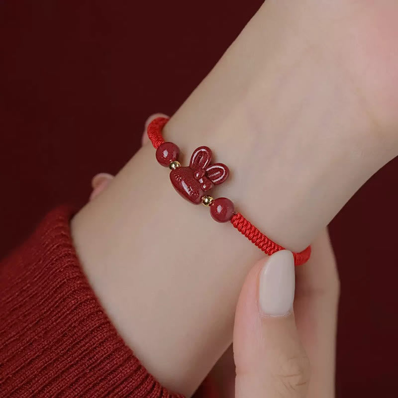 Bracelet porte-bonheur Foviel fait main en cinabre avec lapin du zodiaque chinois et cordon rouge