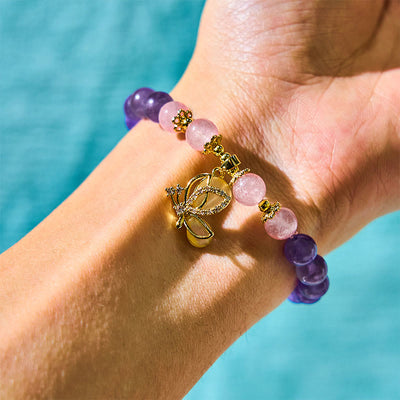 Foviel Natürliche Amethyst Erdbeerquarz Kristall Heilende Schmetterling Charm Armband