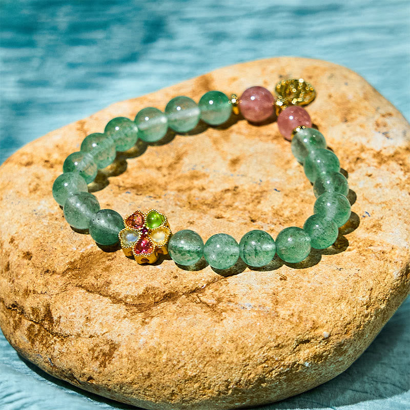 Foviel Natürliche grüne Erdbeerquarz Beruhigende Fu-Charakter Armband