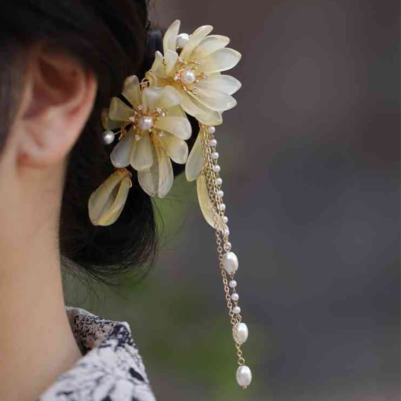 Foviel Classical Magnolia Tassel Side Hair Clip