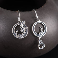 Foviel 925 Sterling Silber Runde Asymmetrie Peacock Fortune Ohrringe