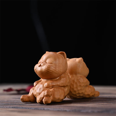 Foviel Mini Cute Sitting Cat Sandalwood Protection Home Decoration