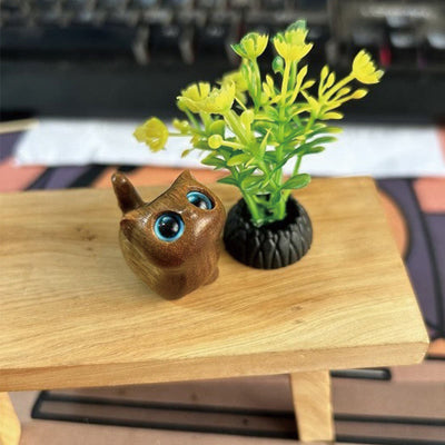 Foviel Green Sandalwood Ebony Wood Sandalwood Small Leaf Red Sandalwood Mini Lucky Cat Peace Decoration