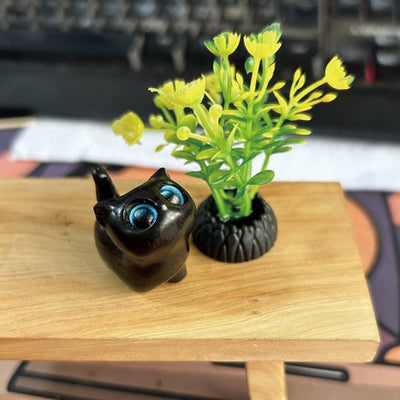 Foviel Green Sandalwood Ebony Wood Sandalwood Small Leaf Red Sandalwood Mini Lucky Cat Peace Decoration
