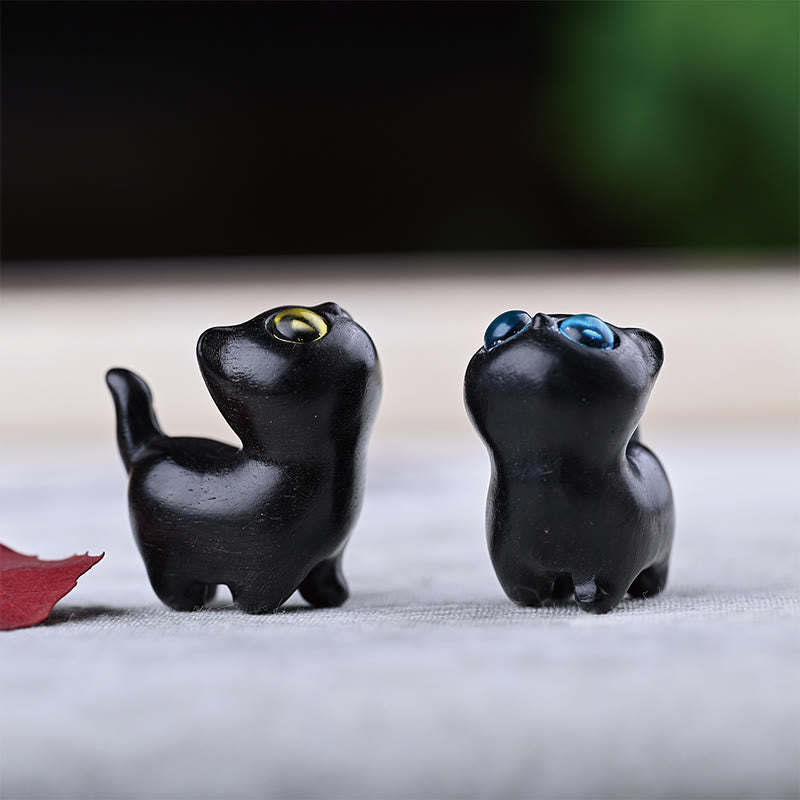 Foviel Green Sandalwood Ebony Wood Sandalwood Small Leaf Red Sandalwood Mini Lucky Cat Peace Decoration