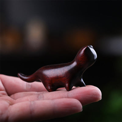 Mini chat porte-bonheur décoratif Foviel en bois de santal vert, bois de santal rouge à petites feuilles, ébène et bois arc-en-ciel