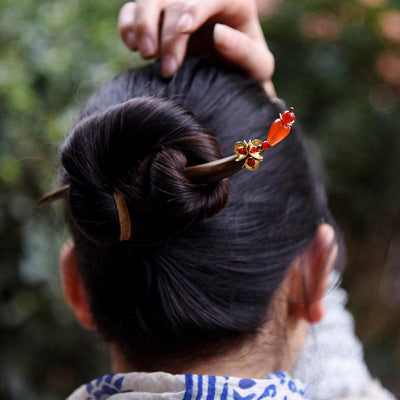 Foviel Silver Tassel Green Sandalwood Soothing Hairpin