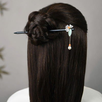 Foviel Ebony Liuli Lily of the Valley Courage Hairpin