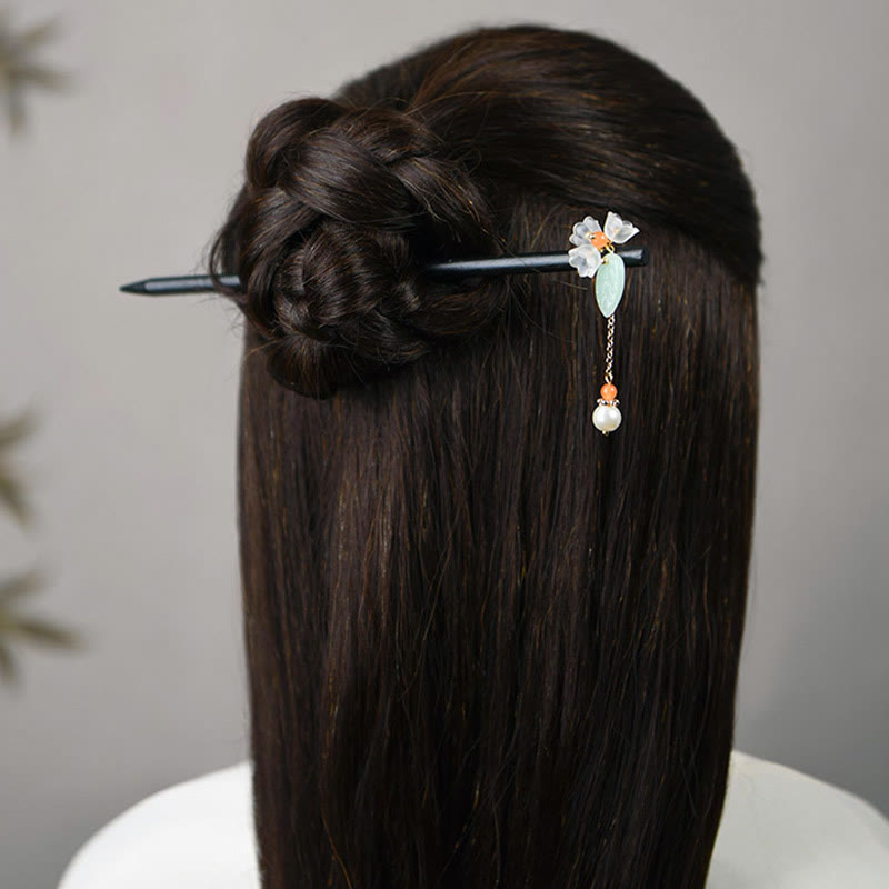 Foviel Ebony Liuli Lily of the Valley Courage Hairpin