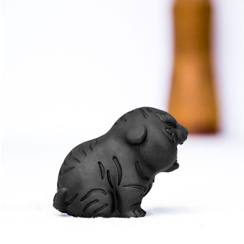 Foviel Mini Statue de tigre mignon en résine coulée pour décoration intérieure contre la rouille et la poudre de fer