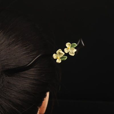 Foviel Ebony Gardenia Petal Courage Hairpin