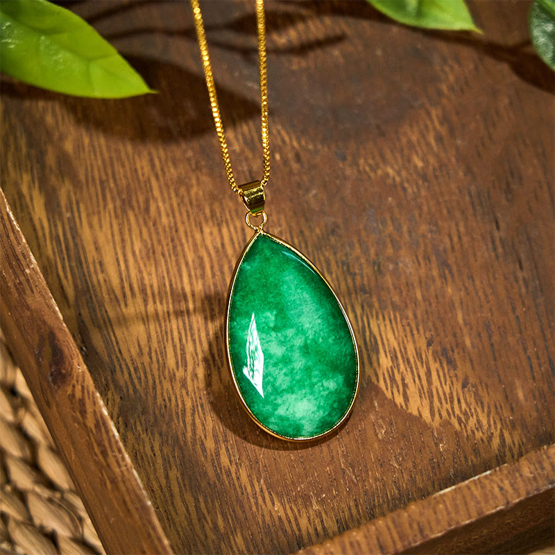 Foviel Green Jade Water Drop Pattern Abundance Necklace Pendant