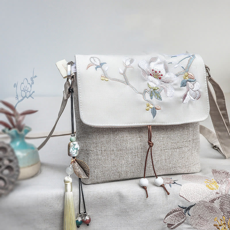 Sac à dos Foviel grand format en toile de polyester brodé de magnolias faits main