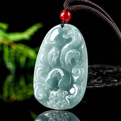 Pendentif collier Foviel en jade vert naturel motif fleur et renard à neuf queues porte-bonheur