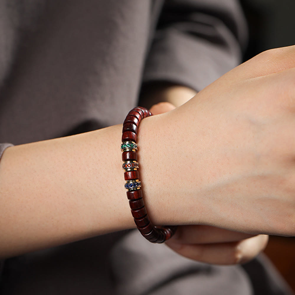 Bracelet de paix Foviel en bois d'ébène et bois de santal rouge à petites feuilles avec zircon