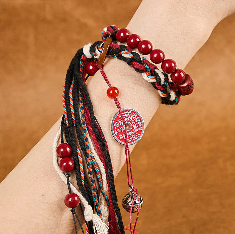 Bracelet de protection à pompon avec corde rouge double épaisseur, cinabre et perles d'argent tibétain Foviel "Esprits des montagnes"