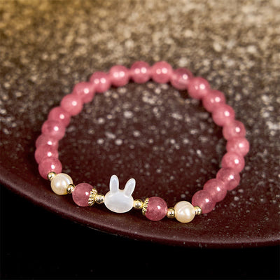 Bracelet de guérison Foviel avec quartz fraise, perle, chat et lapin