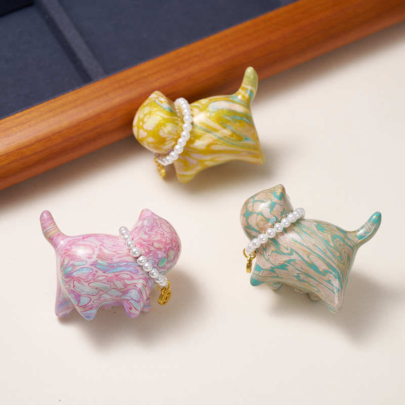 Figurine décorative porte-bonheur Foviel en forme de petit chat en bois de santal et laque (boîte mystère, couleur aléatoire)