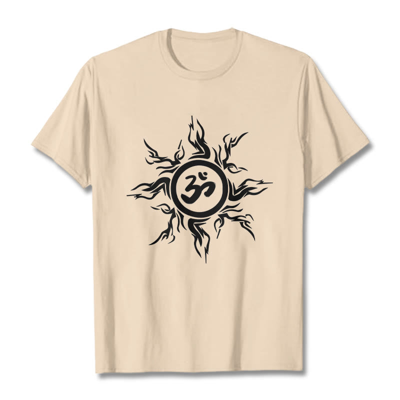 T-shirt en coton à motif soleil rayonnant Foviel entourant un symbole Om