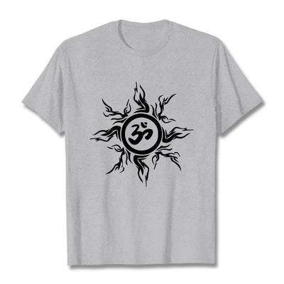 T-shirt en coton à motif soleil rayonnant Foviel entourant un symbole Om