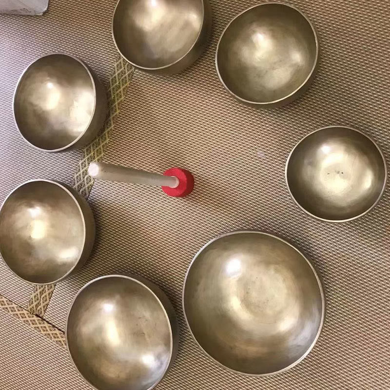 Foviel Handgefertigte Nepal Golden Singing Bowl Einfaches Design für spirituell und Meditation Klangschale Set
