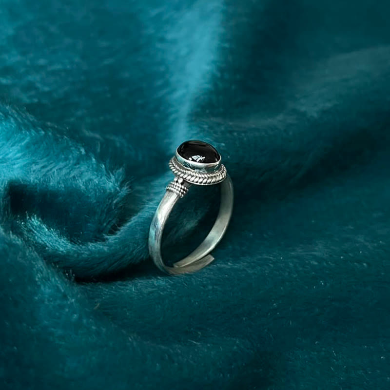 Bague ajustable Foviel en argent sterling 925 fait main avec onyx noir porte-bonheur