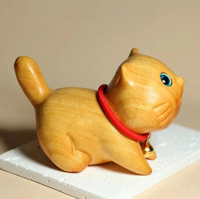 Foviel Mini Sandalwood Carved Lucky Confident Cat Healing Decoration