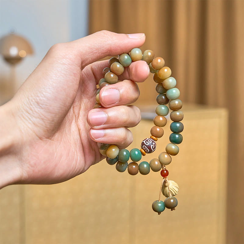 Bracelet double tour Foviel avec perles de Bodhi colorées et breloque fleur de lotus pour la paix
