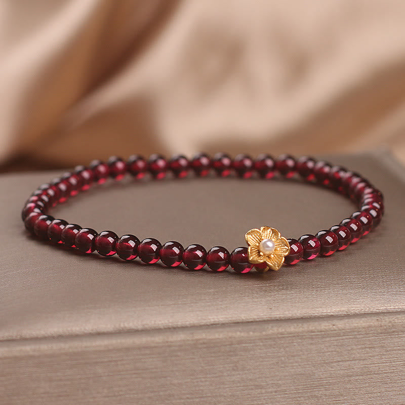 Foviel Natural 4mm Garnet Beads Flower Passion Bracelet