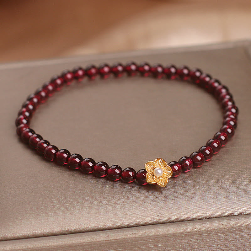 Foviel Natural 4mm Garnet Beads Flower Passion Bracelet