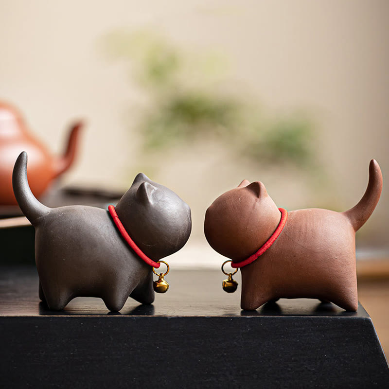 Foviel Mini Lovely Red Rope Bell Cat Tea Pet Purple Clay Figurine Desk Decoration