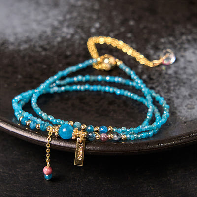 Bracelet triple tour créatif Foviel en perles d'apatite naturelle ultra-fines de 3 mm et cuivre plaqué or 14 carats