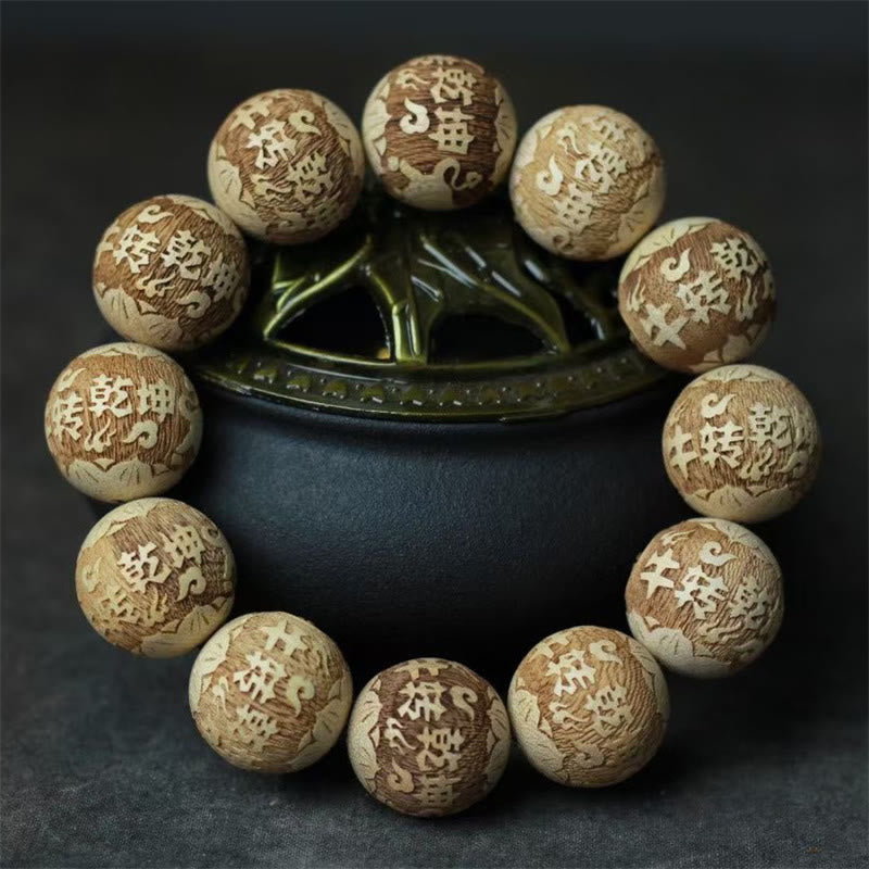 Foviel Camphor Wood Yin Yang Ox Graviertes Armband mit glanzvollen Farben