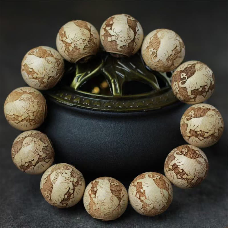 Foviel Camphor Wood Yin Yang Ox Engraved Clarity Bracelet