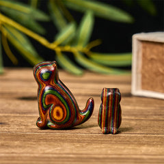 Foviel 2 pcs décoration de chat assis sculpté en eucalyptus arc-en-ciel anti-stress pour voiture