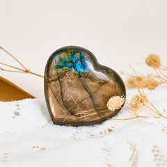 Buddha Stones Natural Heart Stone Labradorite Healing Cure Figurine Decoration - Heart - 4-5cm - image 0