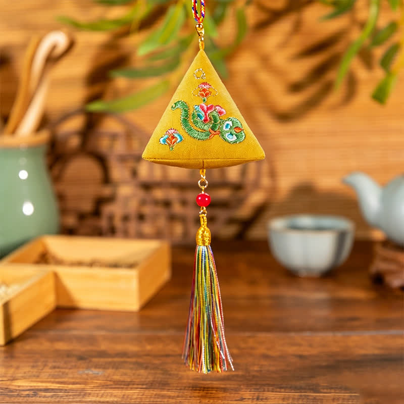 Buddha Stones Polyester Embroidery Zongzi Triangle Scorpion CUTE ANIMAL DECOR - Yellow Green Snake - image 9